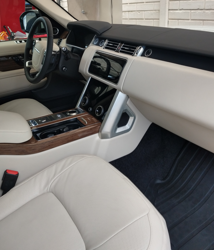 INTERIOR DETAILING
